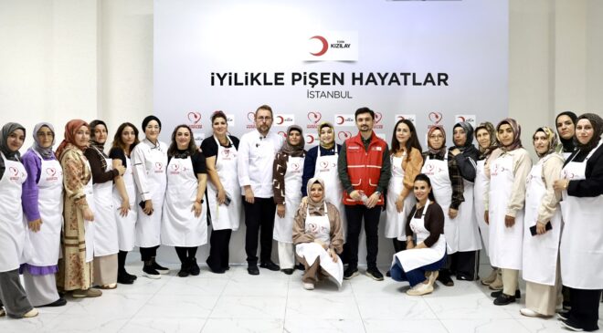 Kızılay’dan depremzede kadınlara aşçılık eğitimi