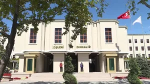 İçişleri Bakanlığı düğmeye bastı: Beş belediyeye birden kayyum gölgesi
