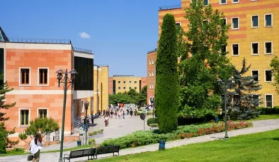 Yeditepe Üniversitesi’nden 12 akademisyen dünya listesinde