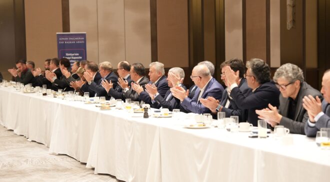 İSO Başkan adayı Adnan Dalgakıran’a meclis üyelerinden destek
