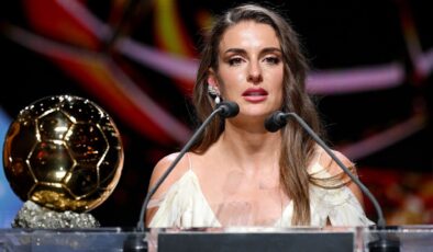 Alexia Putellas Ballon d’Or ödülünü yeniden kazanarak tarihe geçti