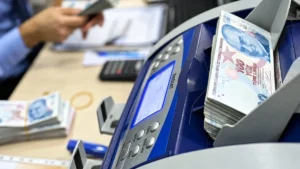 Bankacılık sektörünün kredi hacmi 28,4 trilyon liraya yükseldi