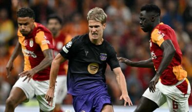 Galatasaray öne geçtiği maçta Barcelona’ya 4-1 mağlup oldu