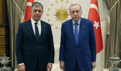 Kulisleri hareketlendiren transfer iddiasında gözler AK Parti’nin sosyal medya paylaşımına çevrildi