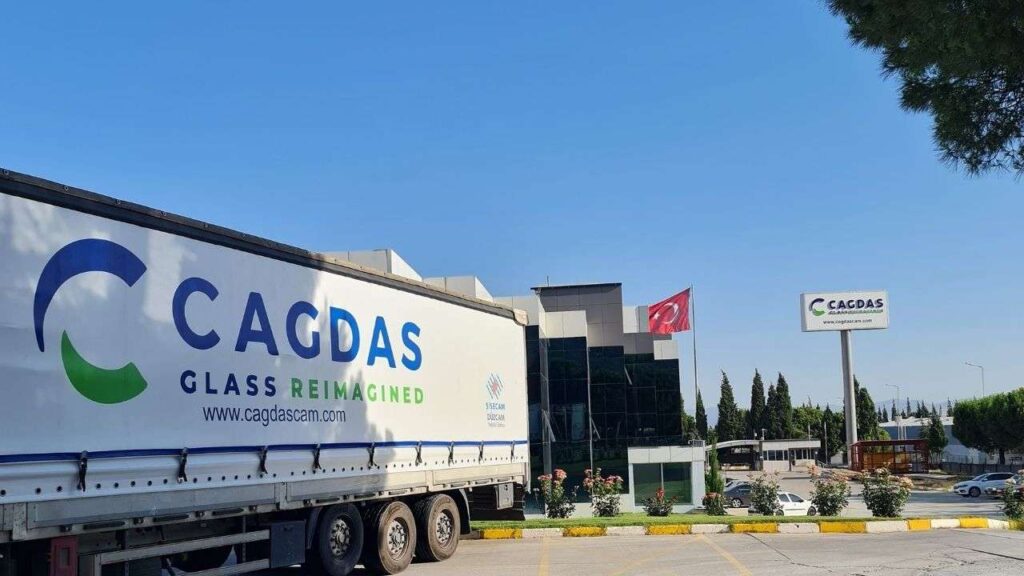 Çağdaş Cam, solar cam kapasitesini 2,8 katına çıkaracak 4 cgcam