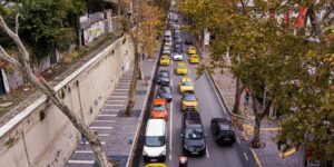 İstanbul Maratonu nedeniyle yarın hangi yollar kapanacak ? 5 ciragan caddenin tarihi dokusu korunarak yenilendi e1793436729766