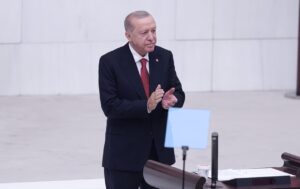 Erdoğan’dan TBMM açılışında ‘fon’ ve ‘yeni anayasa’ mesajı: Kimsenin hakkını yedirmeyiz
