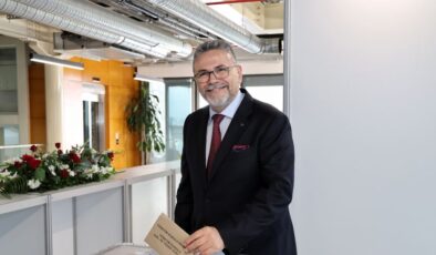 EBSO’nun yeni başkanı Mustafa Karabağlı oldu