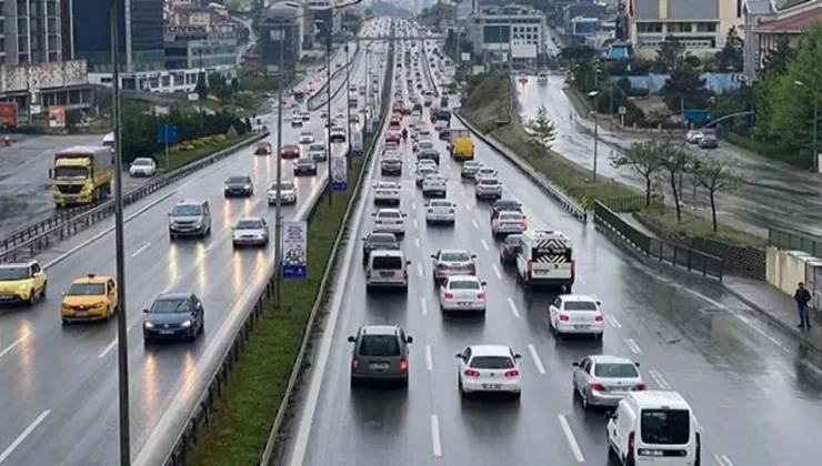 İstanbul trafiğini kitleyecek karar Pendik’te D-100 için 50 günlük şerit daraltması geliyor