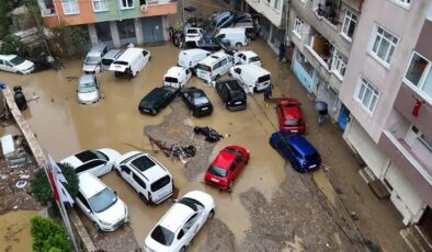 İstanbul’da selden etkilenen esnafa 80 milyon lira destek