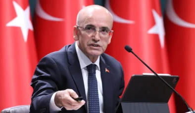 Bakan Şimşek: Dezenflasyon süreci duraksadı ama pes etmiyoruz