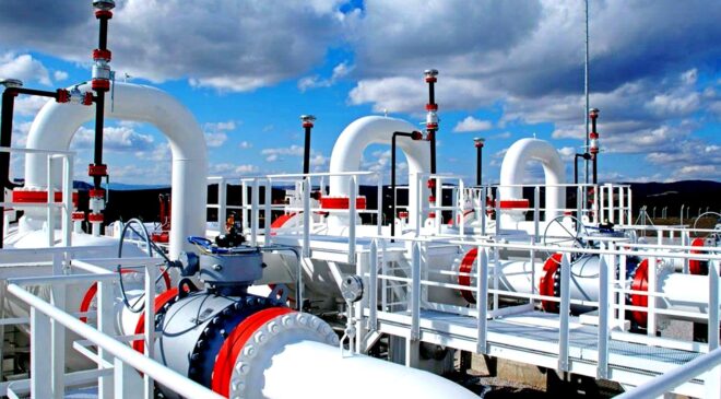 Doğal gaz ithalatı ağustosta üçte bir oranında geriledi