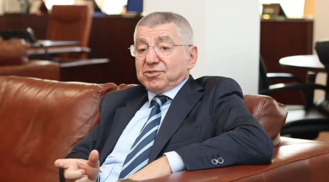 Otomotivde ticari araçlarda yıl sonu ihracat hedefi 15 milyar dolara çıktı