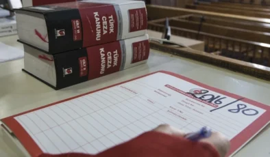 13. Yargı Paketi Meclis gündemine geliyor: Süresiz nafaka ve sosyal medyaya kimlik şartı
