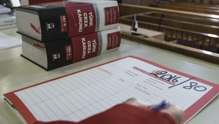 13. Yargı Paketi Meclis gündemine geliyor: Süresiz nafaka ve sosyal medyaya kimlik şartı
