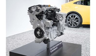Toyota yeni benzinli motorlarını rakiplerine satmaya hazırlanıyor